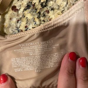 Victoria Secret Bra - tan